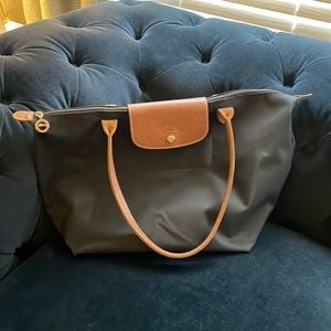 Longchamp Large Black Le Pliage